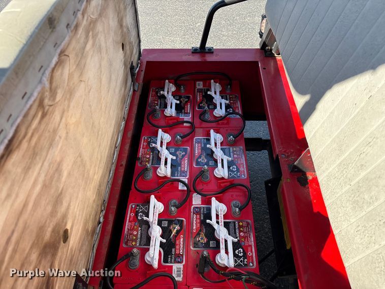 image for item EN5981 Columbia EU4-S-48 golf cart