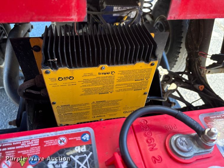 image for item EN5981 Columbia EU4-S-48 golf cart