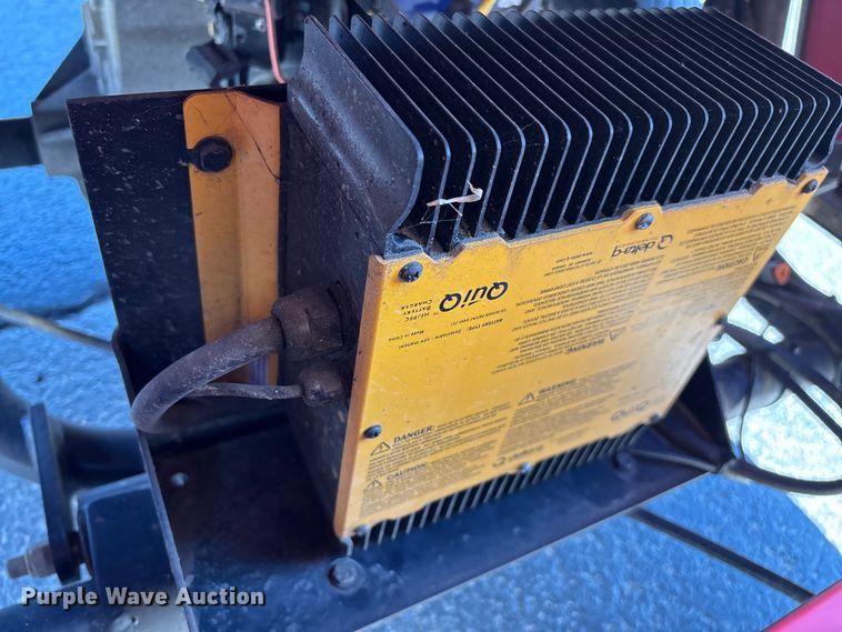 image for item EN5981 Columbia EU4-S-48 golf cart