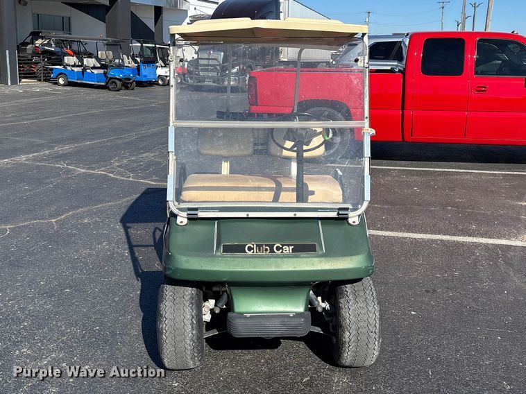 image for item EN5982 1992 Club Car golf cart