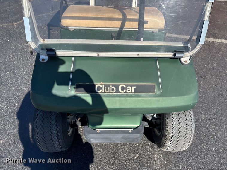 image for item EN5982 1992 Club Car golf cart