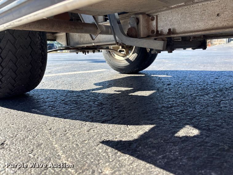 image for item EN5982 1992 Club Car golf cart