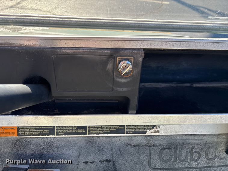 image for item EN5982 1992 Club Car golf cart