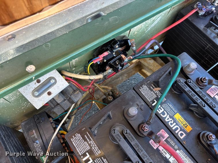 image for item EN5982 1992 Club Car golf cart