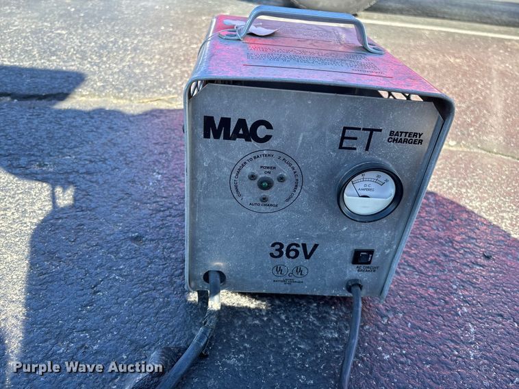 image for item EN5982 1992 Club Car golf cart