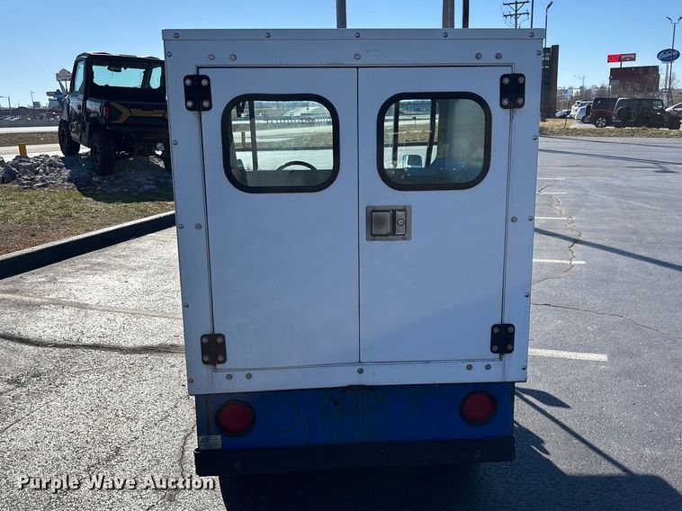 image for item EN5983 Columbia golf cart