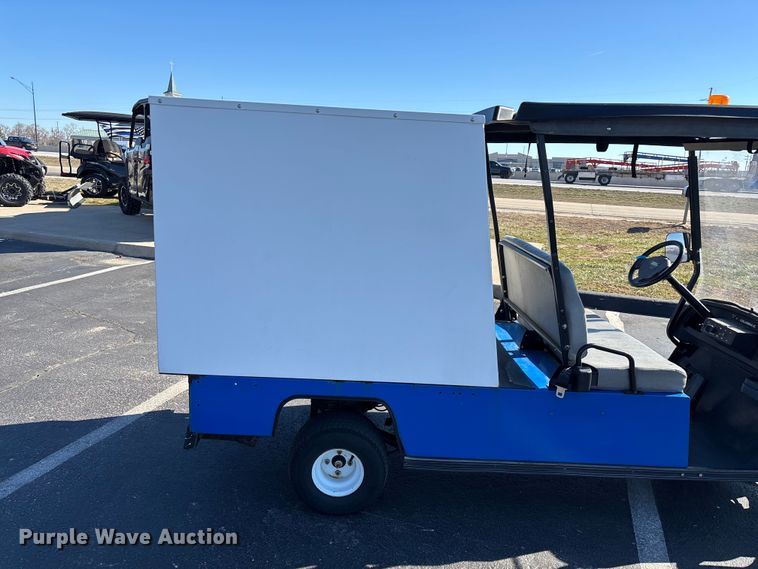 image for item EN5983 Columbia golf cart