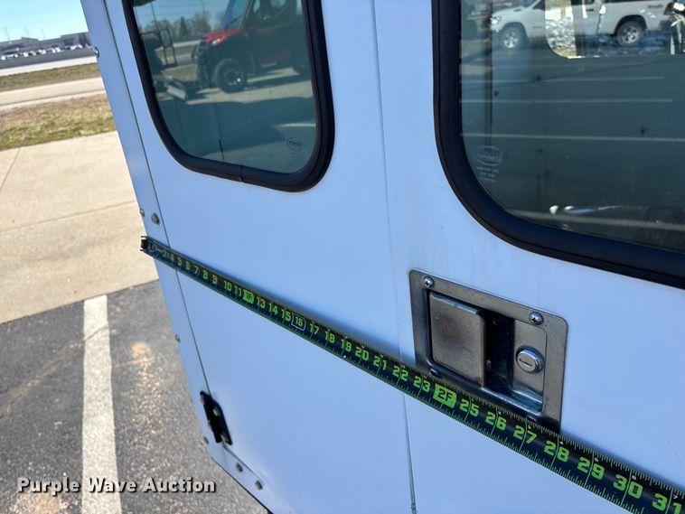 image for item EN5983 Columbia golf cart