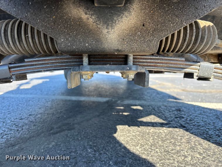 image for item EN5983 Columbia golf cart