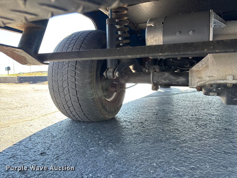 image for item EN5983 Columbia golf cart