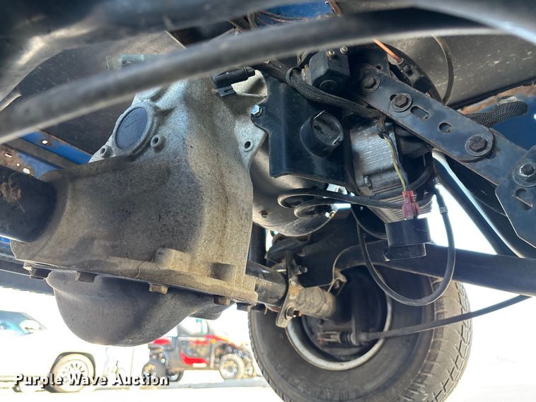 image for item EN5983 Columbia golf cart