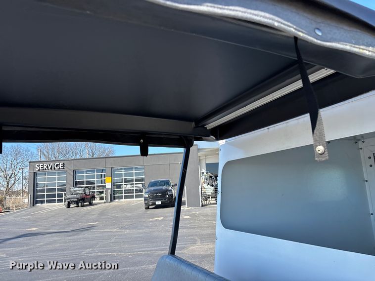 image for item EN5983 Columbia golf cart