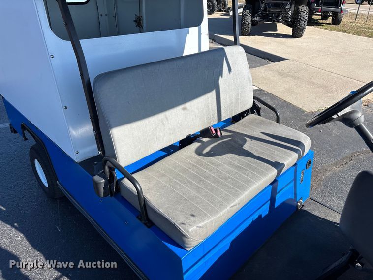 image for item EN5983 Columbia golf cart