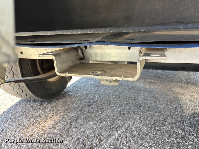 image for item EN5984 2002 Club Car golf cart