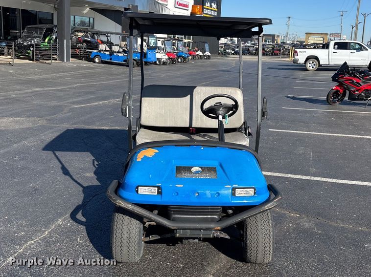 image for item EN5985 golf cart