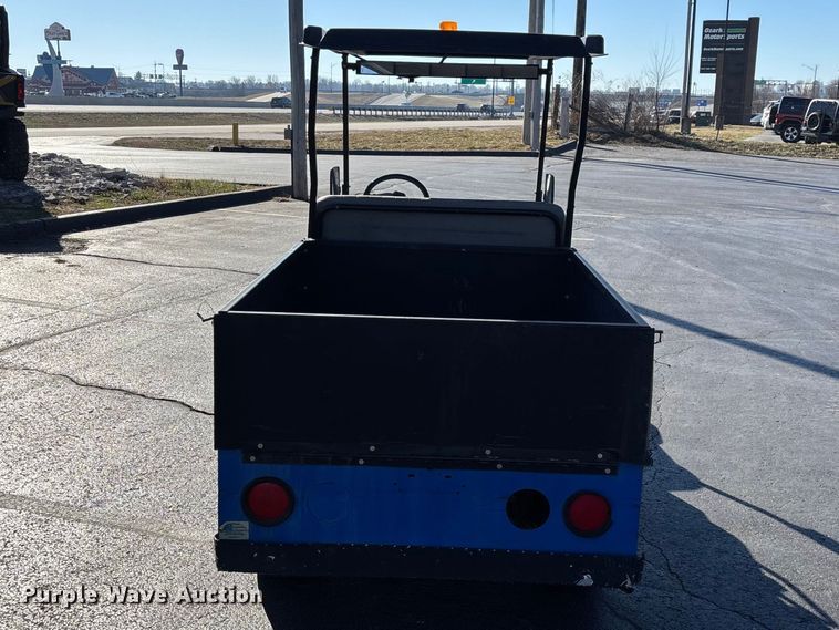 image for item EN5985 golf cart