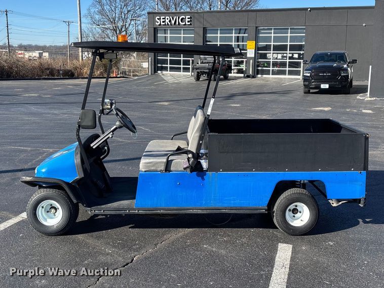 image for item EN5985 golf cart