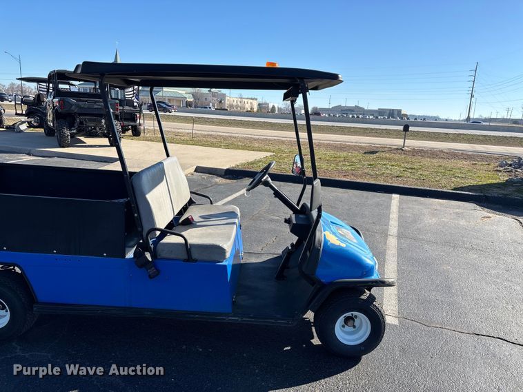 image for item EN5985 golf cart