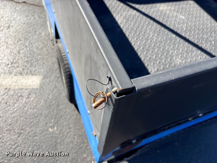 image for item EN5985 golf cart