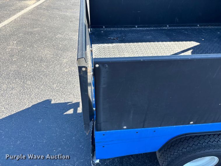 image for item EN5985 golf cart