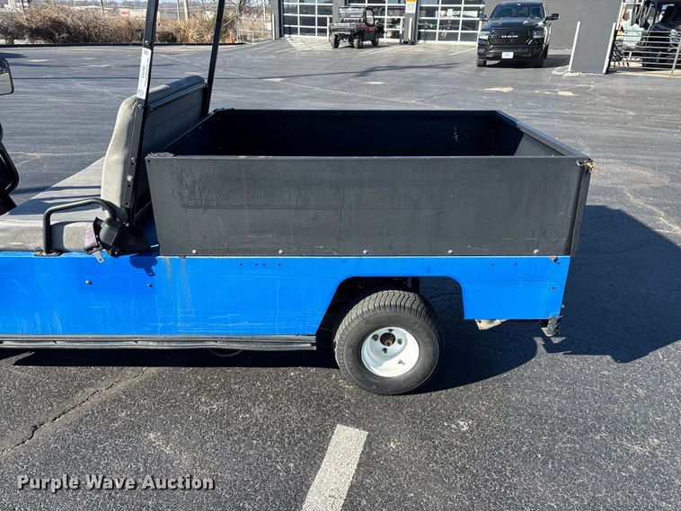image for item EN5985 golf cart
