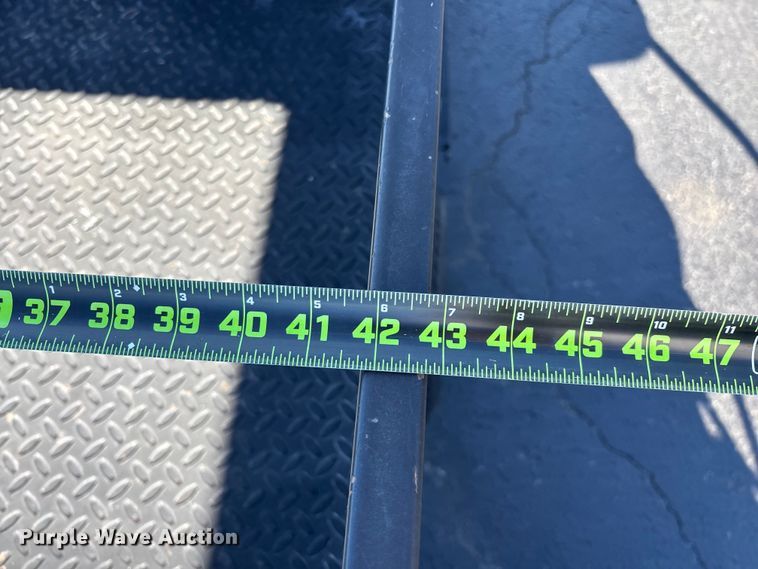 image for item EN5985 golf cart