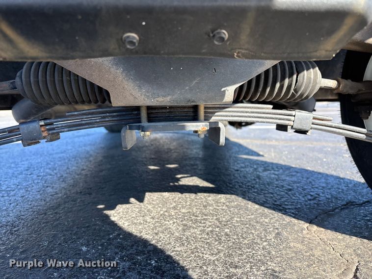 image for item EN5985 golf cart