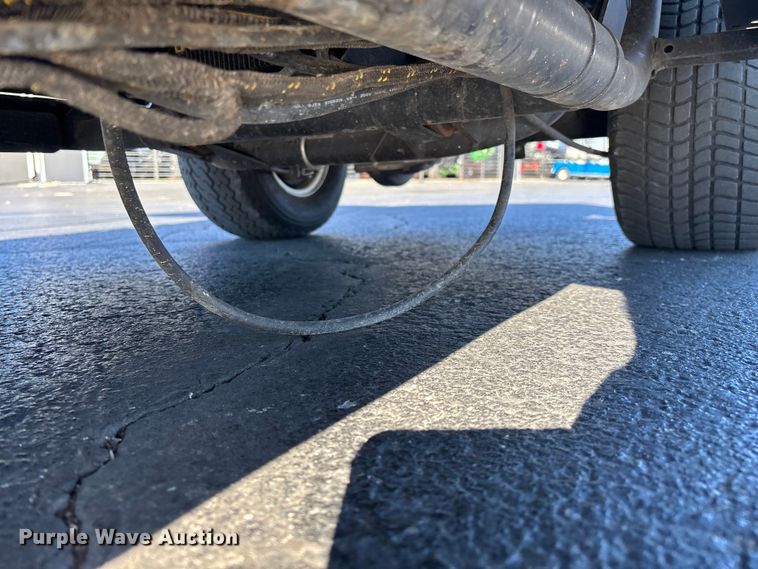 image for item EN5985 golf cart