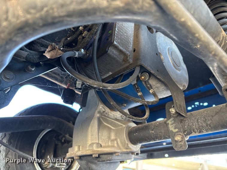 image for item EN5985 golf cart