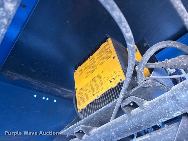 image for item EN5985 golf cart