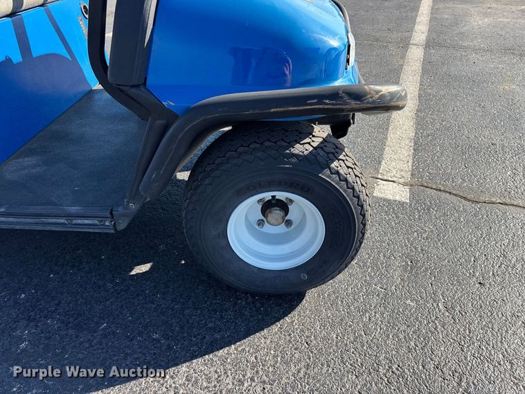 image for item EN5985 golf cart