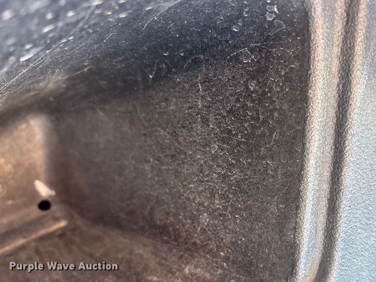 image for item EN5985 golf cart