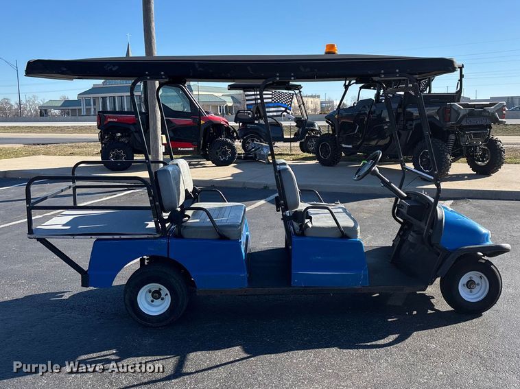 image for item EN5986 Columbia golf cart
