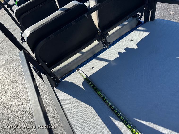 image for item EN5986 Columbia golf cart