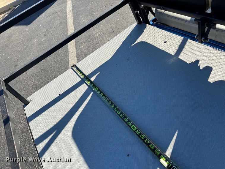 image for item EN5986 Columbia golf cart