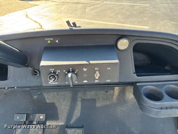 image for item EN5986 Columbia golf cart