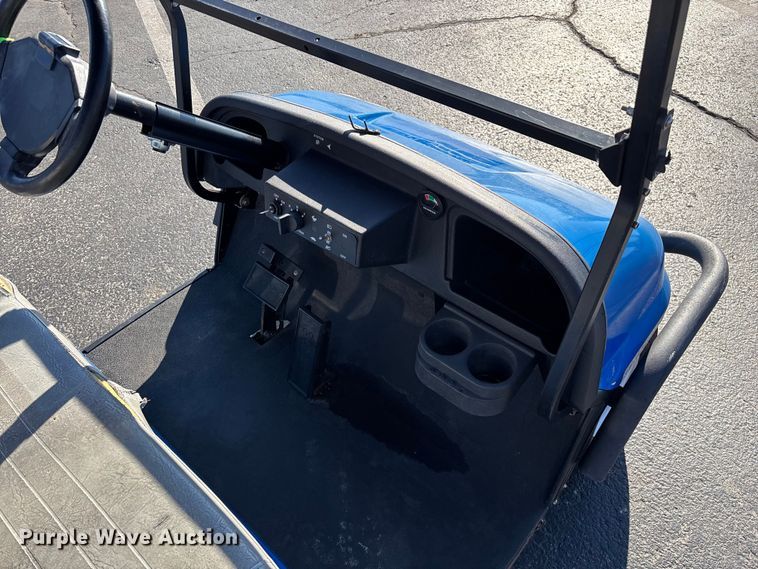 image for item EN5986 Columbia golf cart