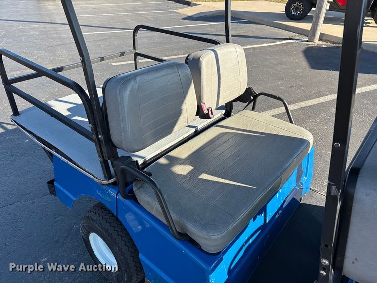 image for item EN5986 Columbia golf cart