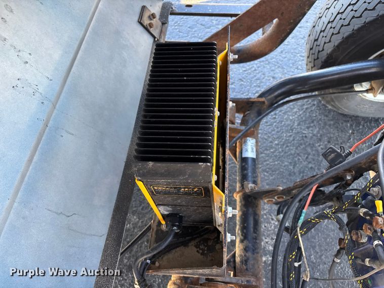 image for item EN5986 Columbia golf cart