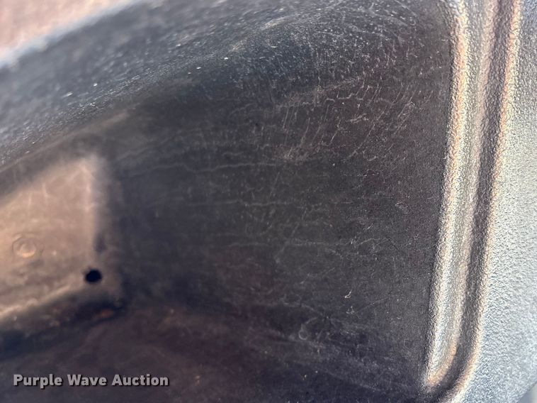 image for item EN5986 Columbia golf cart