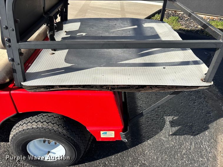 image for item EN5987 Columbia golf cart