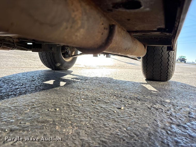 image for item EN5987 Columbia golf cart