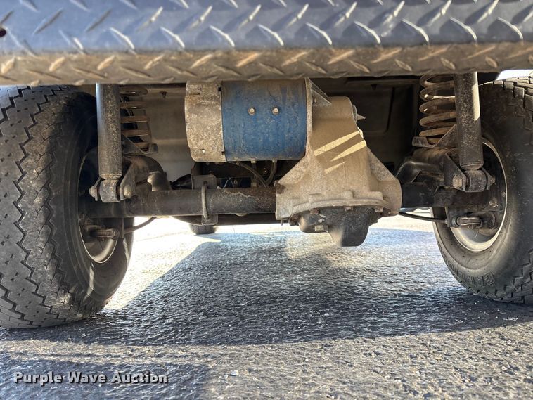 image for item EN5987 Columbia golf cart