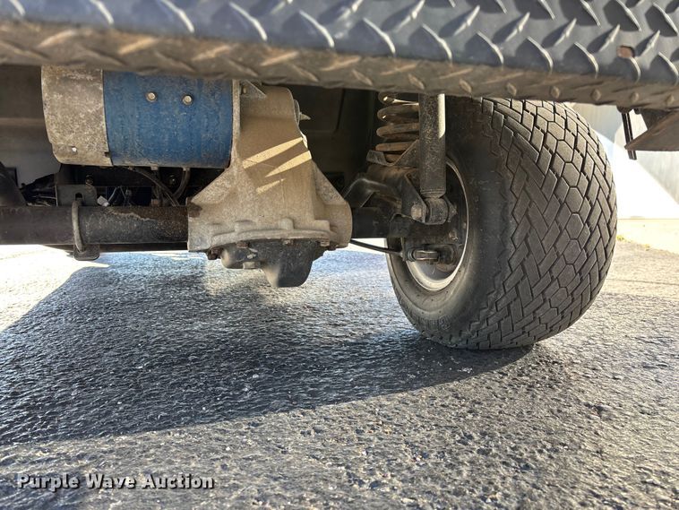 image for item EN5987 Columbia golf cart