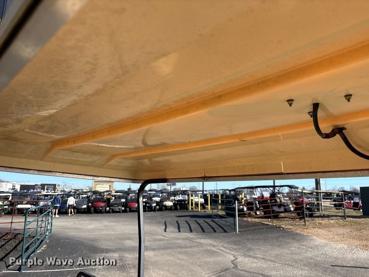 image for item EN5987 Columbia golf cart