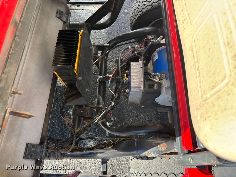 image for item EN5987 Columbia golf cart