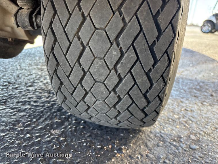 image for item EN5987 Columbia golf cart