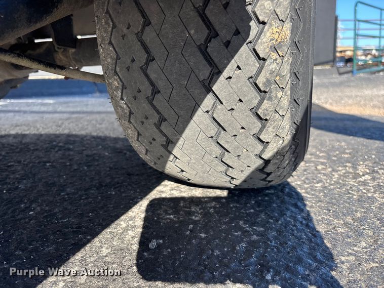 image for item EN5987 Columbia golf cart