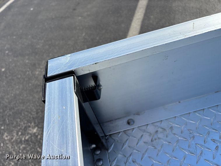 image for item EN5988 Icon LT-B627.H8-C0M golf cart