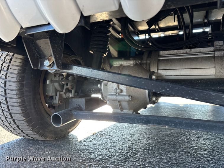 image for item EN5988 Icon LT-B627.H8-C0M golf cart